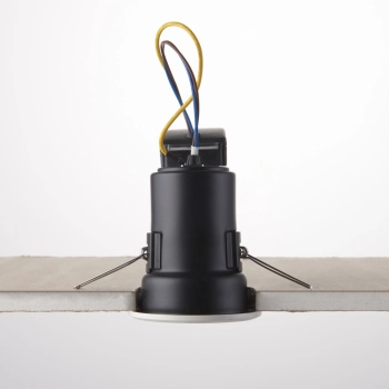 ShieldPLUS lampa wpuszczana 1xGU10 61059