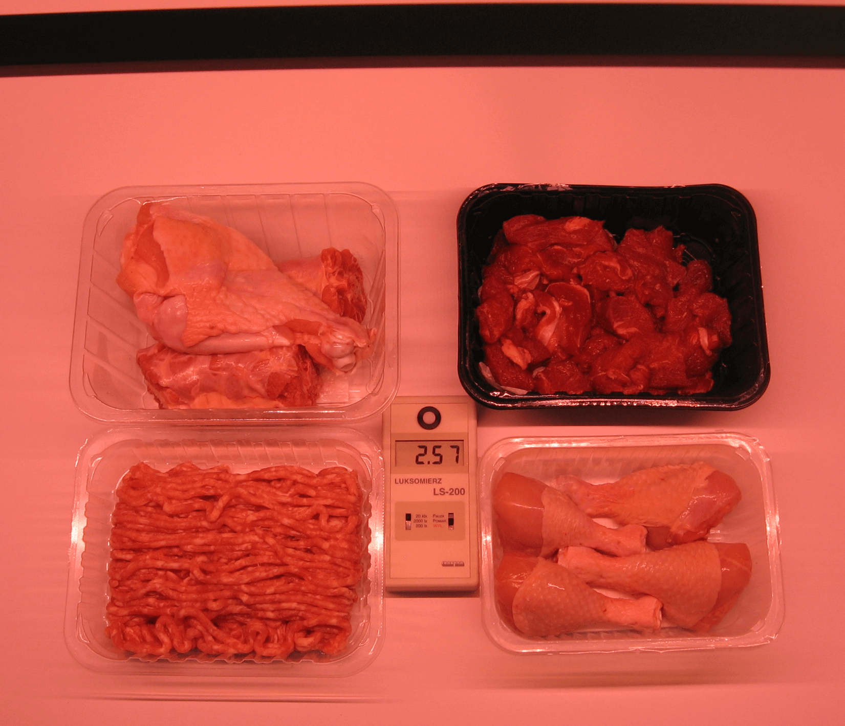 Oświetlenie mięsa taśmą LED MEAT MM 24W/m