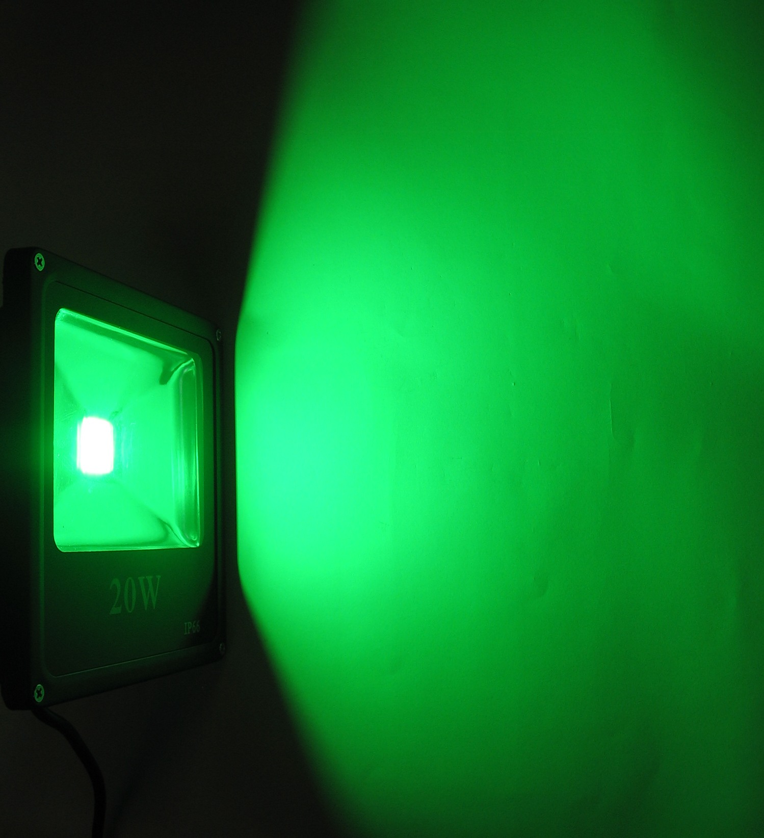 Naświetlacz LED 20W światło zielone