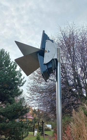 Naświetlacze LED 50W z separatorem